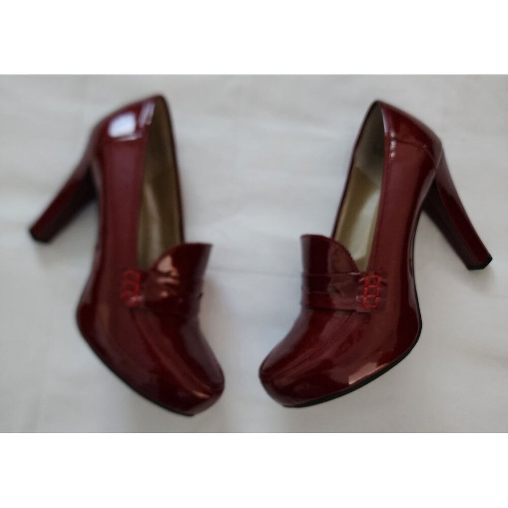 Me Too Women's Burgundy Patent Leather LORRE Penny Loafer Heels Pumps Size 9M - Picture 6 of 12